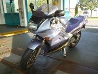 VFR750F