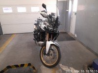 CRF 1000 A2